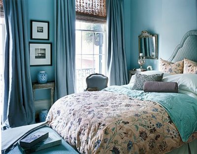 дизайн голубой спальни